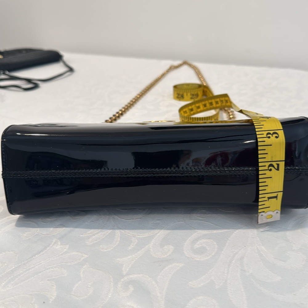 Salvatore Ferragamo Black Patent Leather Gold Chain Shoulder Bag - Picture 11 of 13